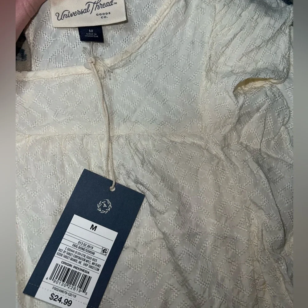 White Ruffled Top - Picture 3 of 4